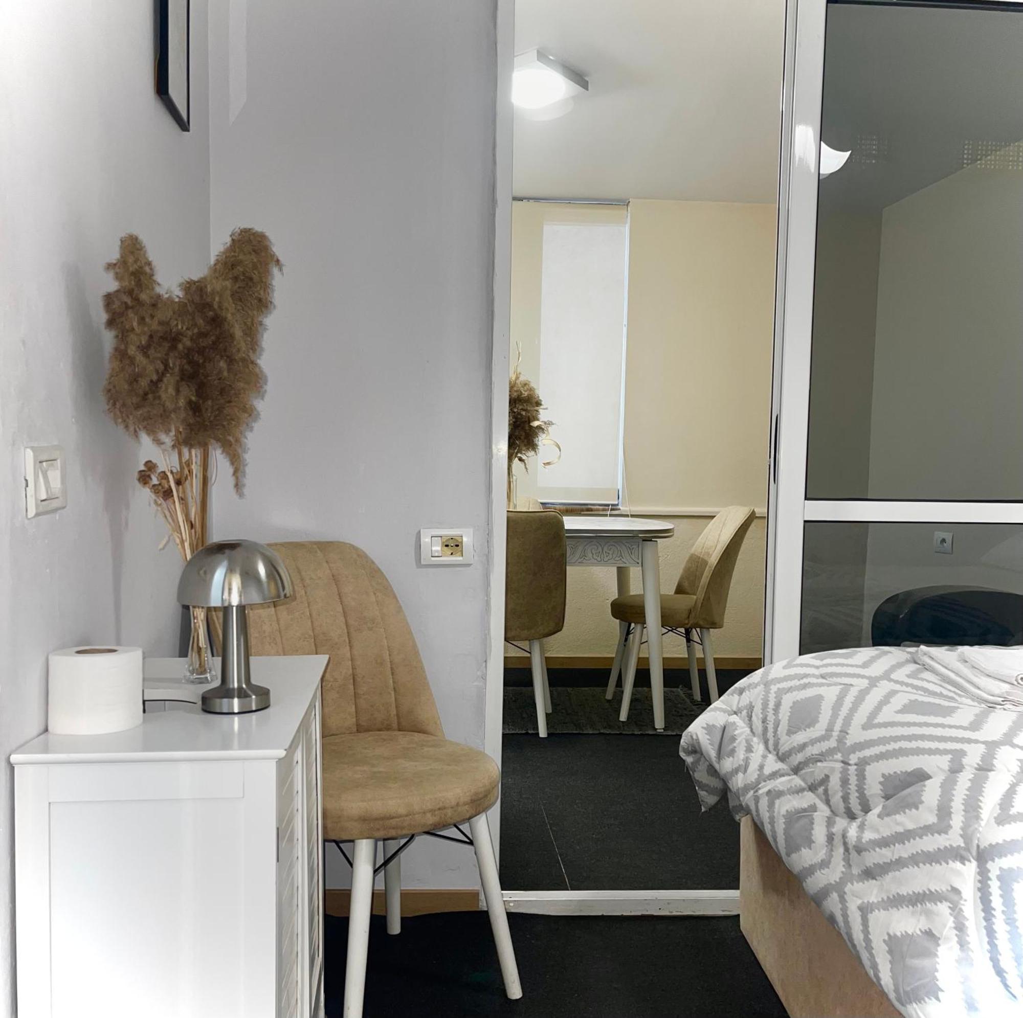 Citynest Apartments, 3-Minute Walk From The Skanderbeg Square Тирана Экстерьер фото
